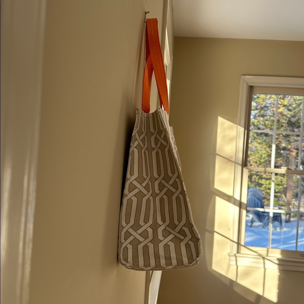 Spartina 449 Tote - Picture 6 of 9